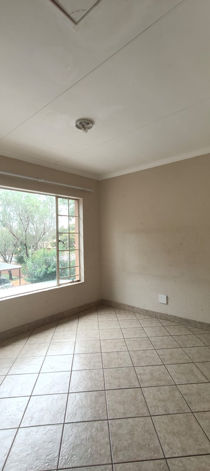 2 Bedroom Property for Sale in Vaalpark Free State